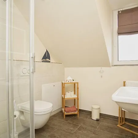 Modernes Mit Eigener Terrasse Und Kleinem Garten - Liva Tatil Evi *