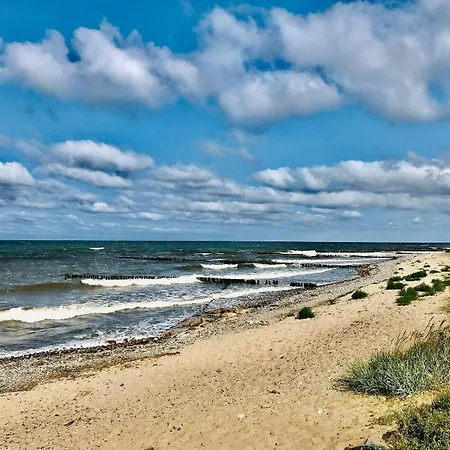 Tatil Evi Modernes Mit Eigener Terrasse Und Kleinem Garten - Liva *